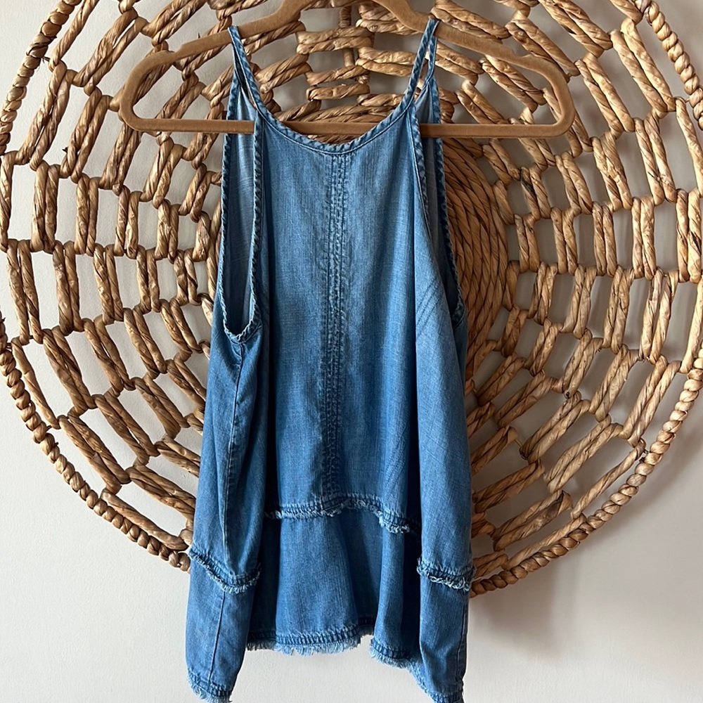 Cloth and Stone chambray tank
